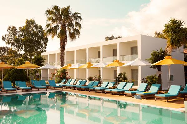 Nasos Hotel  Resort